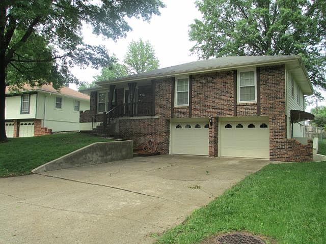1st image of 16412 S Cogan Dr