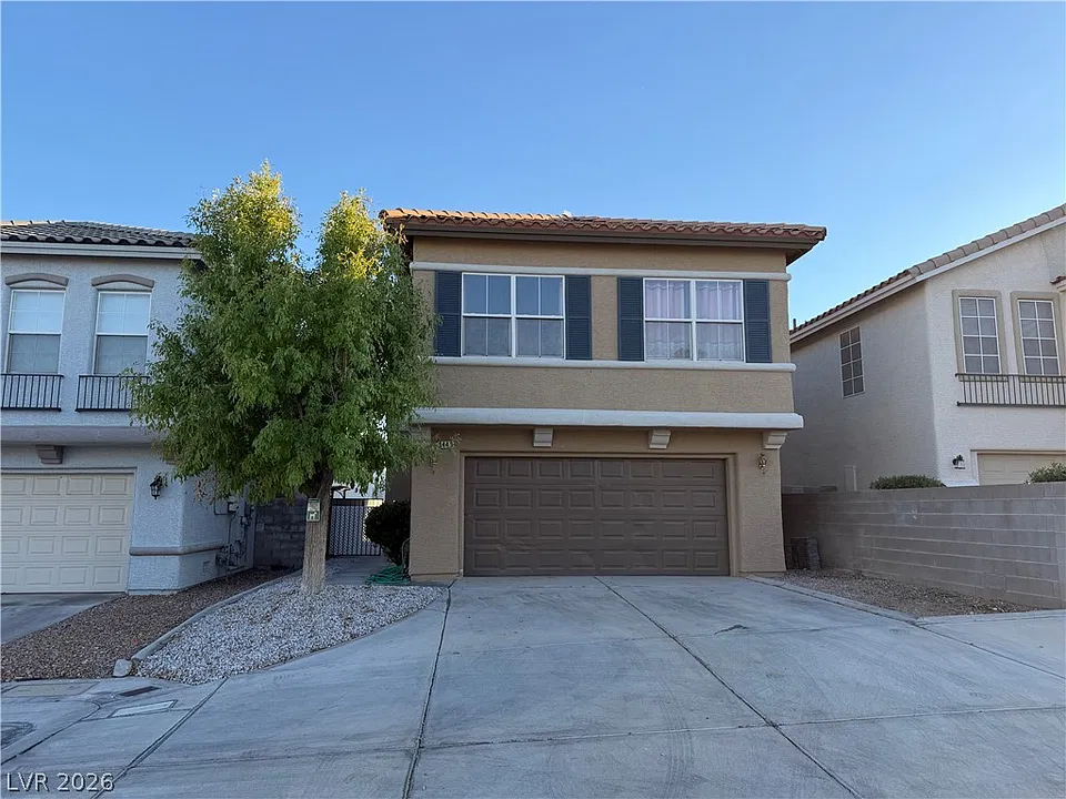 8443 Diamond Dust Dr