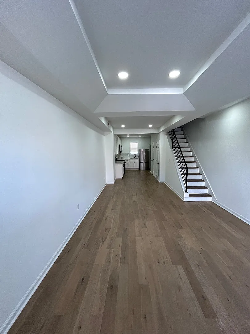 Property Photo - 1212 N Luzerne Ave
