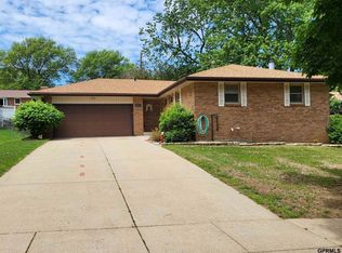 4031 N 15th St, Lincoln, NE 68521