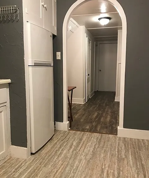 20 Grove Ave #3B — Photo 5