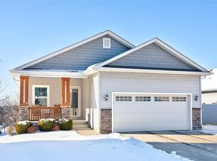 4500 143rd St, Urbandale, IA 50323