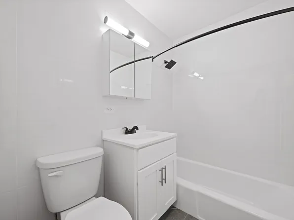 2550 Olinville Avenue image 22 of 28