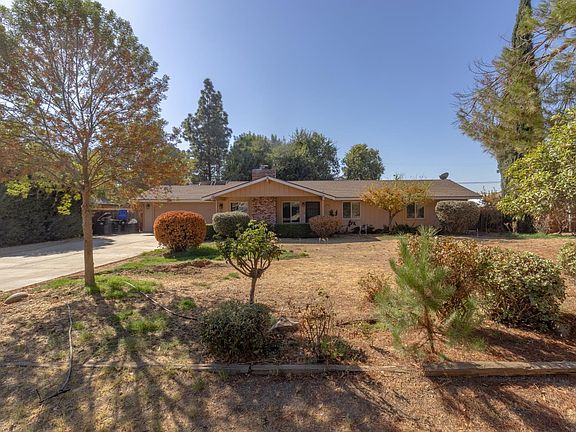 2nd image of 36580 Orange Grove Ave