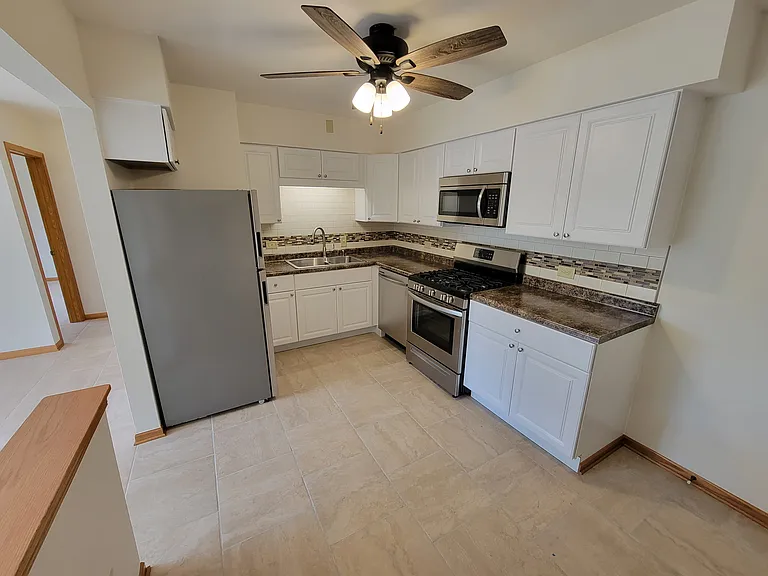 1244 Main St #O — Photo 10