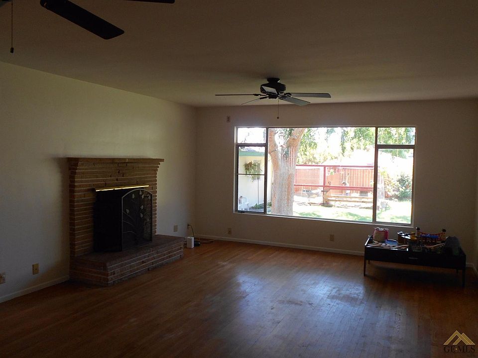 2nd image of 2100 Kingston Pl