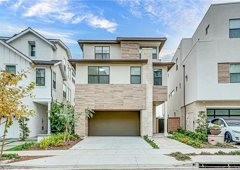 1st image of 26296 Paseo Sillin