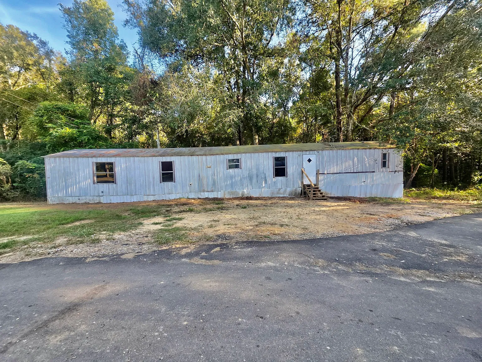 4 bed, 1280 sqft, $790 — Photo 2