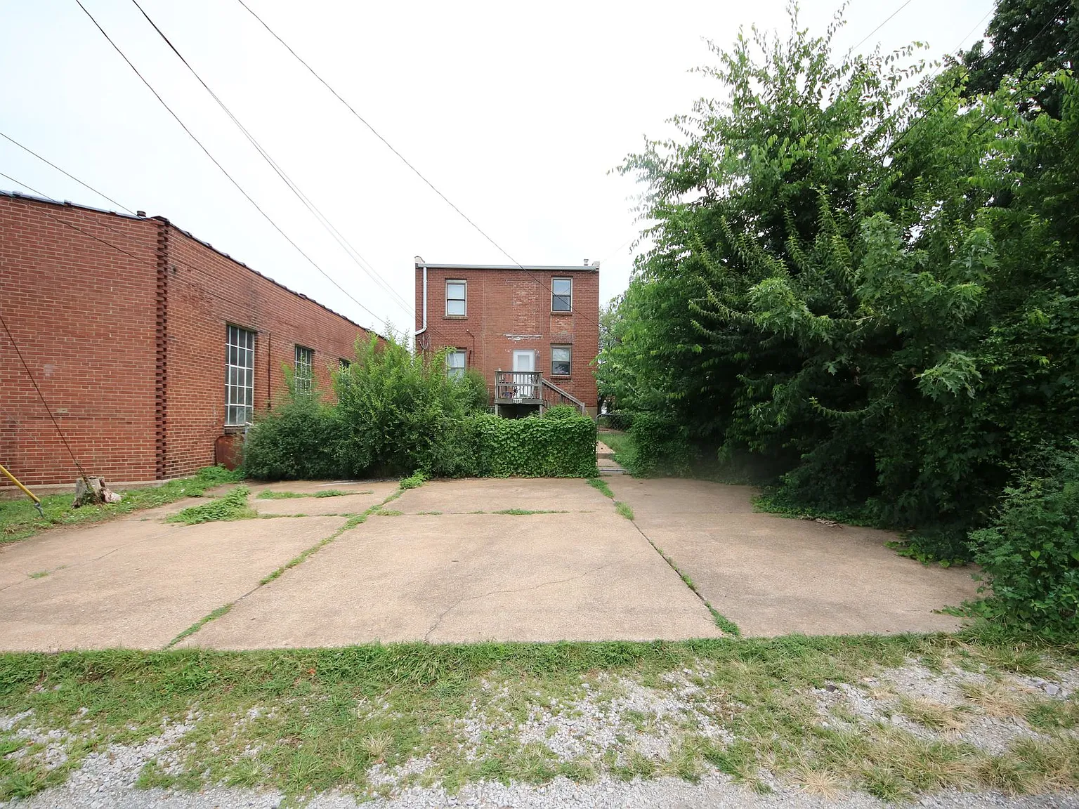 5912 Arsenal St. — Photo 3