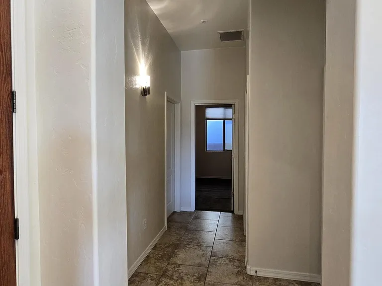 7291 N Basie Ct — Photo 26