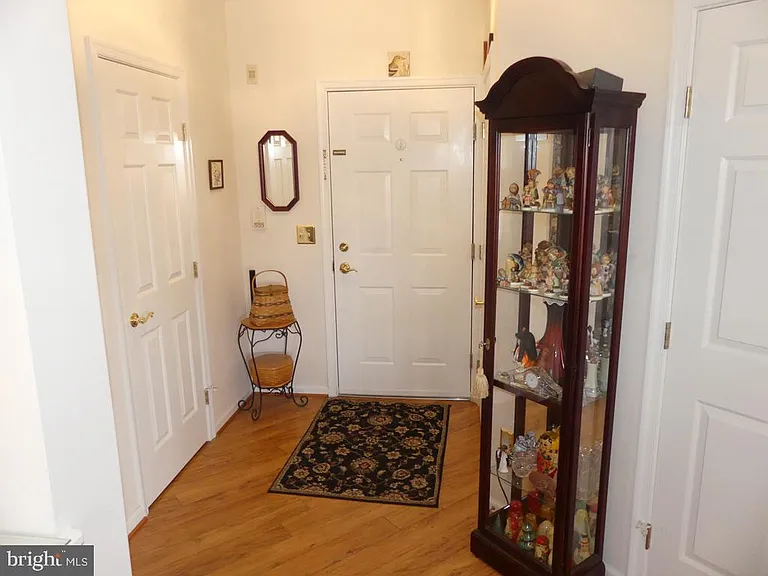 207 Kings Crossing Cir #3A — Photo 6