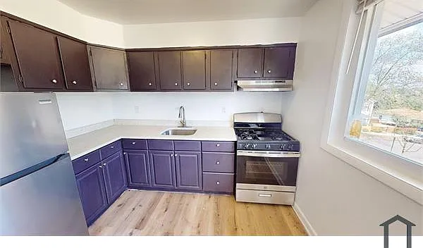 4241 Foote St NE #202