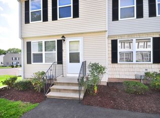 28 Meadowrue Dr UNIT 28, Glastonbury, CT 06033