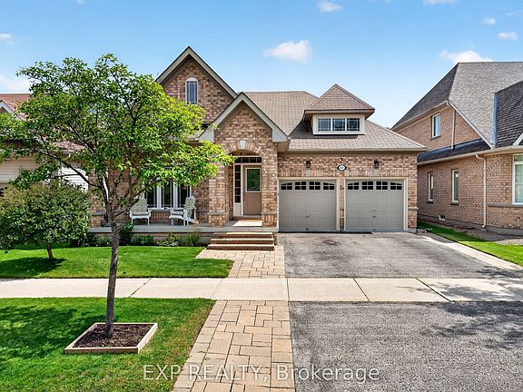 2nd image of 17 Wyndham Cir