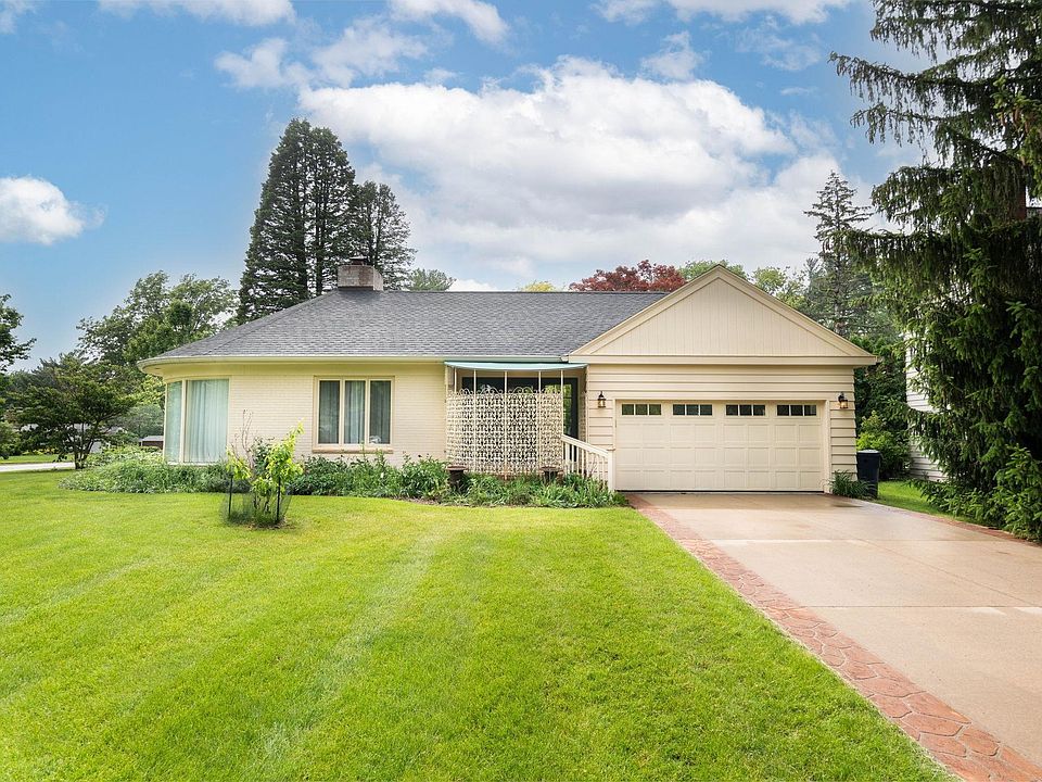 1st image of 1076 Prospect Blvd