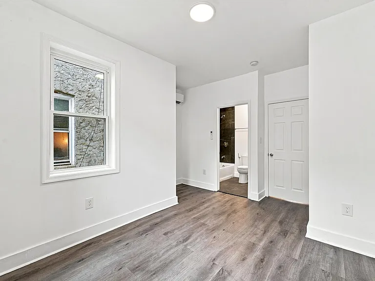 3049 N Stillman St — Photo 11