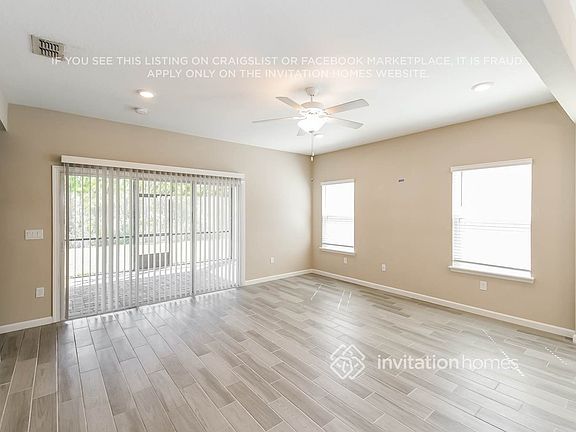 3rd image of 9884 Lemon Grass Ln