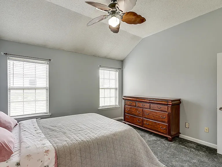 2220 Jo Ann Dr — Photo 14