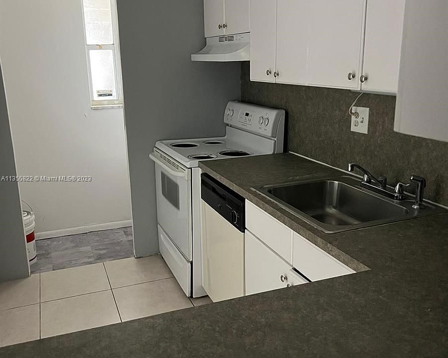 1st image of 8020 Colony Cir N APT 310