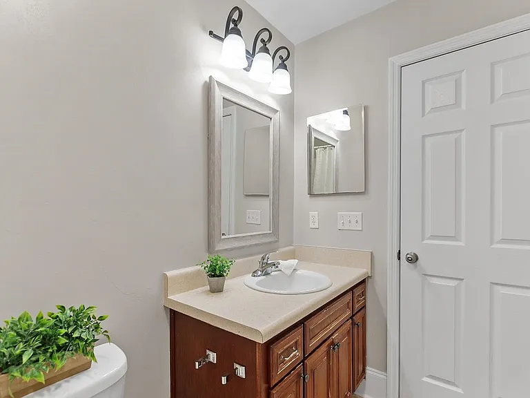 2602 Fenwood Ct — Photo 31