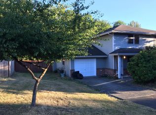 4528 148th St SW #B, Lynnwood, WA 98087