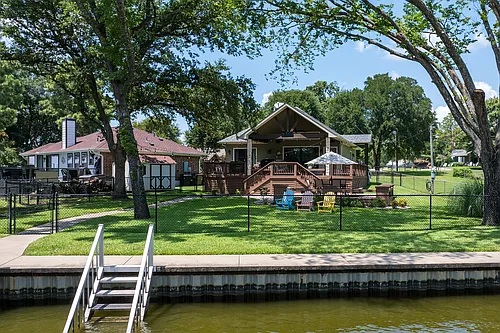 120 Excalibur Cir Photo 1