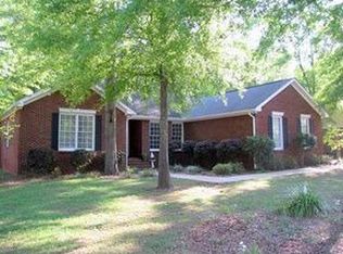 3704 Castle Pines Ln, Albany, GA 31721