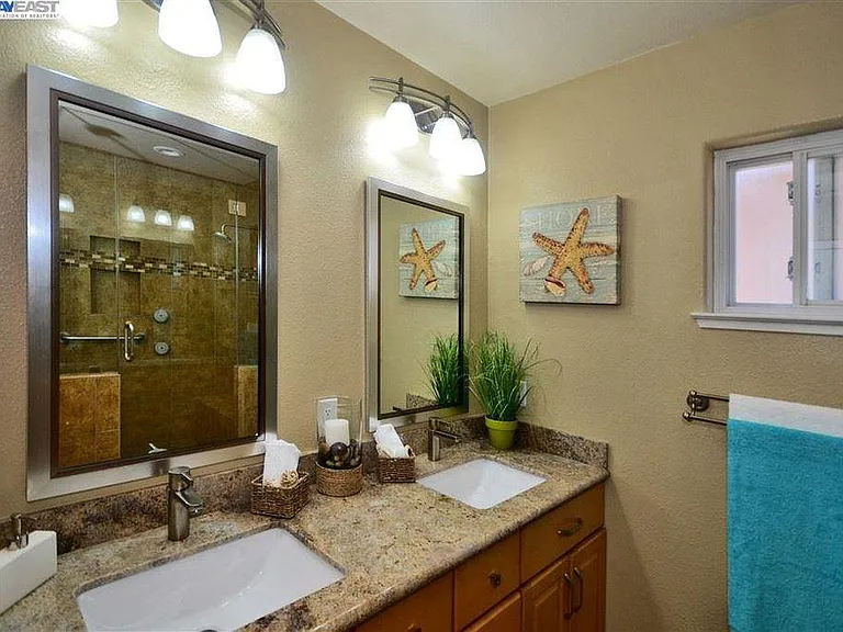 8167 Moller Ranch Dr — Photo 16