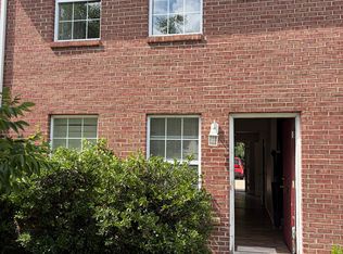 100 Laurel Ln, Nicholasville, KY 40356