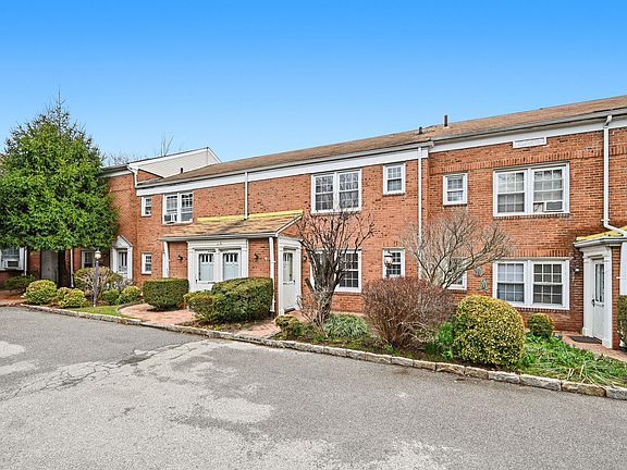 2nd image of 61 Davis Ave #J