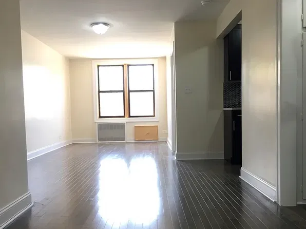 1011 Ocean Ave #2F, Brooklyn, NY 11226