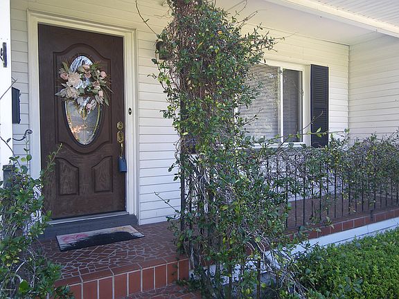 3rd image of 3825 Barmer Dr