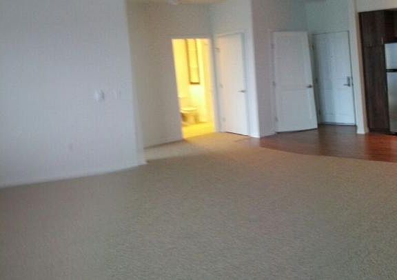 3rd image of 12340 NE 115th Pl APT 410