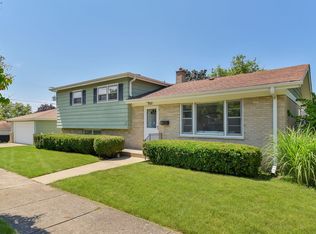 900 S Edson Ave, Lombard, IL 60148