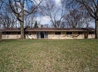 6119 Mad River Rd, Dayton, OH 45459
