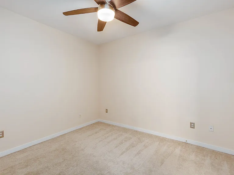2020 5th Ave S #340 — Photo 14