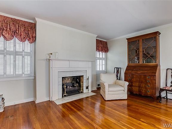5th image of 2111 Glendale Gdns