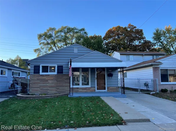 18859 Robert St, Melvindale, MI 48122