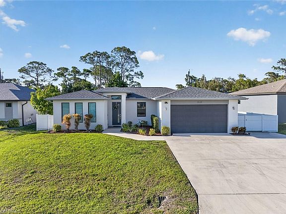 3rd image of 4634 Catalina LN