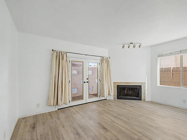 3422 N 12th Pl #2 — Photo 4