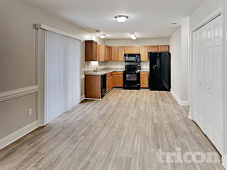 1115 Landen Chase Dr — Photo 7