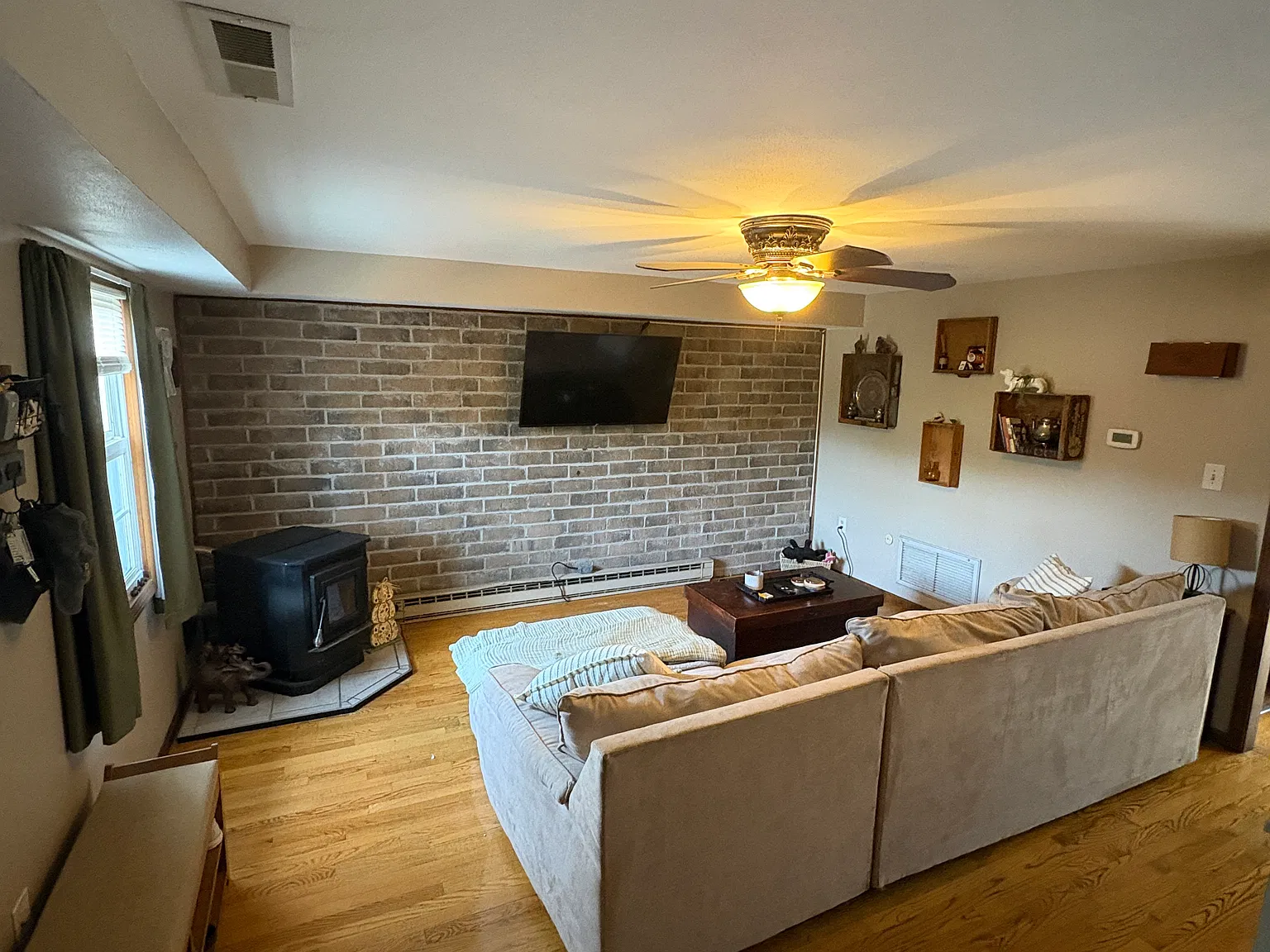 2 bed, 1.5 bath, 1200 sqft, $2,600 — Photo 4