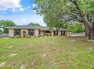 300 Windridge Dr, Whitehouse, TX 75791