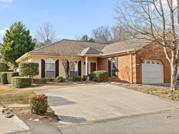 1711 Willow Oak Ln, Dalton, GA 30721