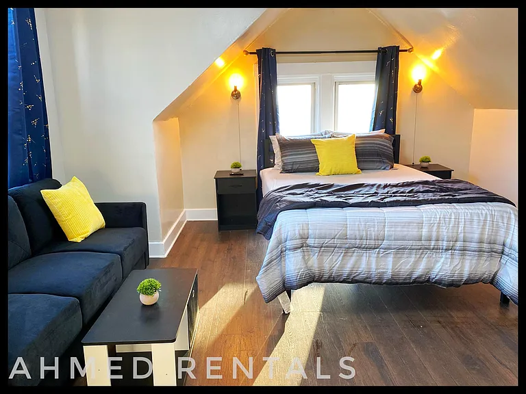 463 Saint John St #3A — Photo 4