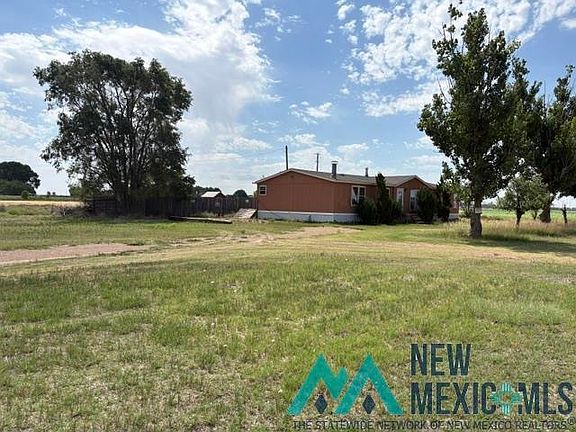 2nd image of 2364 Pecan Dr
