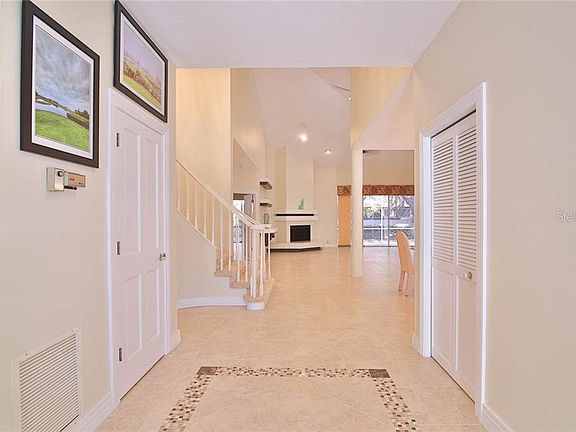 3rd image of 7755 Club Ln