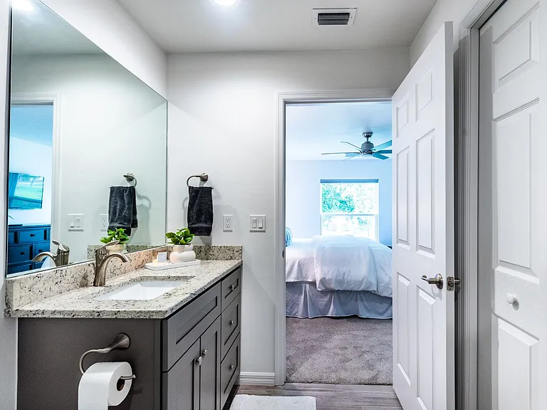 215 Lewis Cir #111 — Photo 25
