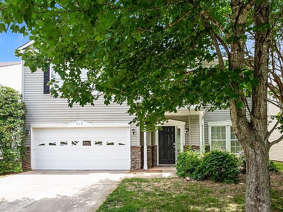 4th image of 719 Capstone Ave