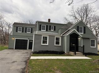 243 S Lehn Springs Dr, Buffalo, NY 14221